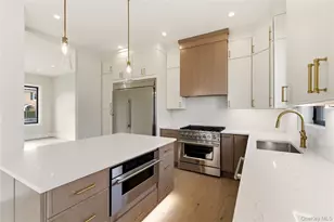 130 Albany Ave, Westbury, NY 11590 - Photo 13