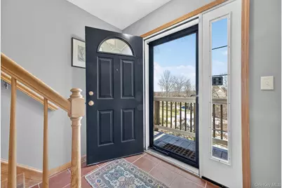 15 Meadow Drive, Red Hook, NY 12571 - Photo 5