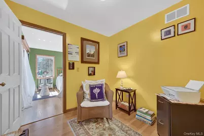 15 Meadow Drive, Red Hook, NY 12571 - Photo 7