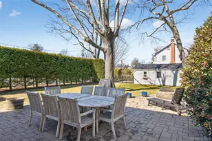 252 Morris Ave, Rockville Centre, NY 11570 - Photo 29