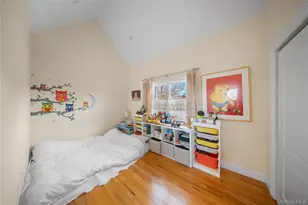 66-19 Commonwealth Blvd, Little Neck, NY 11362 - Photo 13