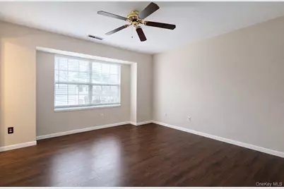 256 Quassaick Avenue #13, New Windsor, NY 12553 - Photo 13