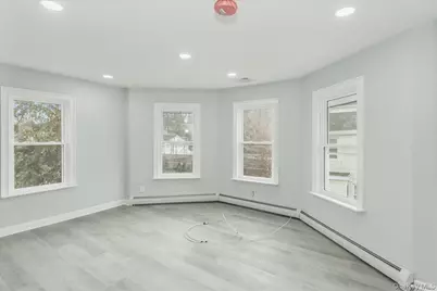 75 Anstice Street, Oyster Bay, NY 11771 - Photo 17