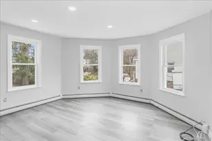 75 Anstice St, Oyster Bay, NY 11771 - Photo 5