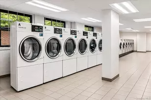 61-55 98th St, Rego Park, NY 11374 - Photo 19