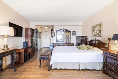 61-55 98th Street #17A, Rego Park, NY 11374 - Photo 9