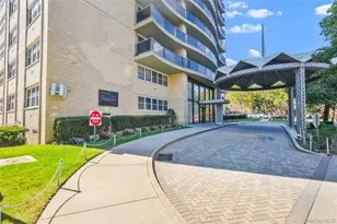 66-36 Yellowstone Blvd, Forest Hills, NY 11375 - Photo 15