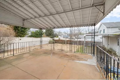 158 Burns Avenue, Hicksville, NY 11801 - Photo 29