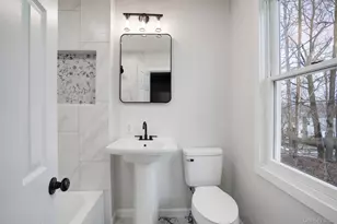 24 Amazon Rd, Carmel, NY 10512 - Photo 13