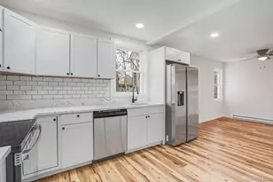 24 Amazon Rd, Carmel, NY 10512 - Photo 11