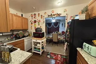 40 Scarborough Ln, Wappingers Falls, NY 12590 - Photo 7