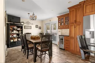 129 Bishop Ln, Holbrook, NY 11741 - Photo 9