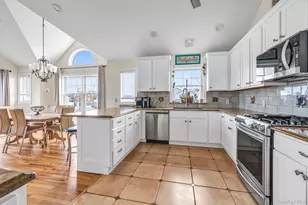 703 Neptune Blvd, Long Beach, NY 11561 - Photo 9