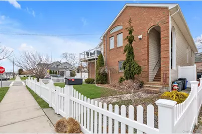 703 Neptune Boulevard, Long Beach, NY 11561 - Photo 3