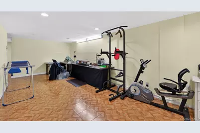 6433 Alderton Street, Rego Park, NY 11374 - Photo 15