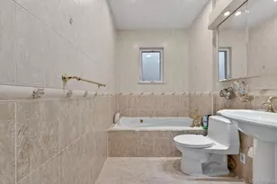 64-33 Alderton St, Rego Park, NY 11374 - Photo 11