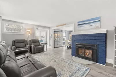 147 Pennsylvania Avenue, Freeport, NY 11520 - Photo 5