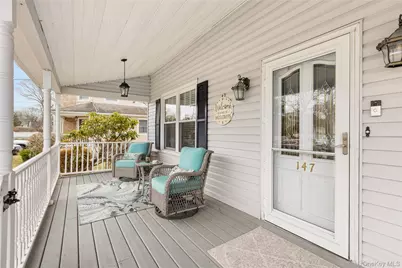 147 Pennsylvania Avenue, Freeport, NY 11520 - Photo 3