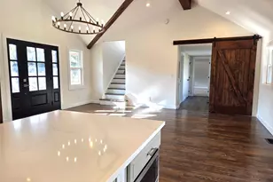 85 Lewis Rd, East Quogue, NY 11942 - Photo 5