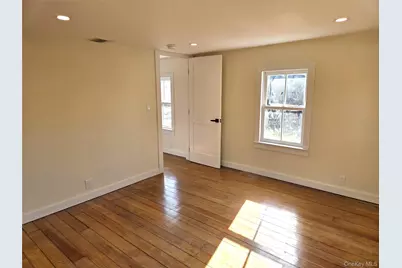 85 Lewis Road, East Quogue, NY 11942 - Photo 17