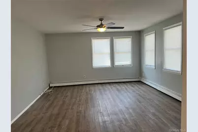 539 Central Avenue, Bethpage, NY 11714 - Photo 11