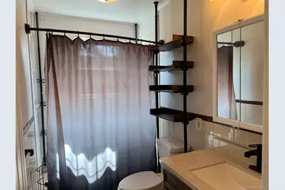 539 Central Avenue, Bethpage, NY 11714 - Photo 13