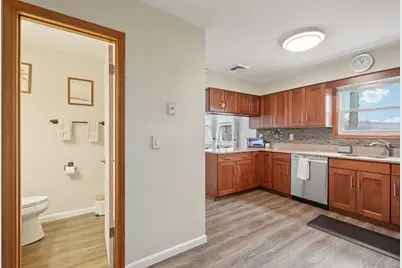 335 Oak Drive, New Windsor, NY 12553 - Photo 13