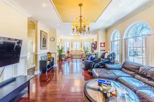 160-03 Cryders Ln, Whitestone, NY 11357 - Photo 27