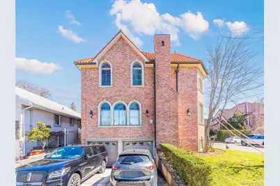 160-03 Cryders Lane, Whitestone, NY 11357 - Photo 5