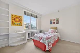 100 Hilton Ave, Garden City, NY 11530 - Photo 21