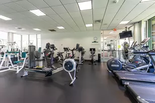 100 Hilton Ave, Garden City, NY 11530 - Photo 37