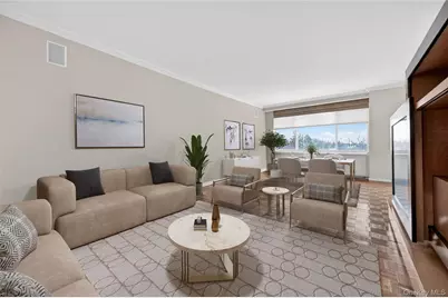 100 Hilton Avenue #601, Garden City, NY 11530 - Photo 1