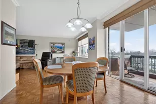 100 Hilton Ave, Garden City, NY 11530 - Photo 11