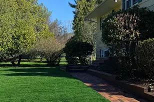 16 S Monsey Rd, Monsey, NY 10952 - Photo 5