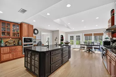 517 Elizabeth Road, Yorktown Heights, NY 10598 - Photo 11