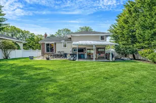 26 White Birch Ln, Commack, NY 11725 - Photo 3