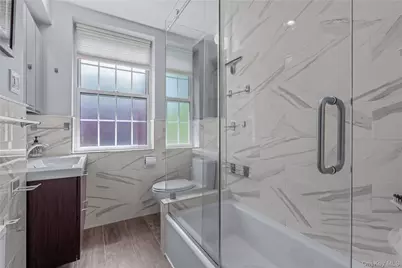 90 Knightsbridge Road #3N, Great Neck, NY 11021 - Photo 13