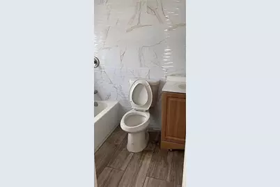 23515 Bentley Road, Rosedale, NY 11422 - Photo 11