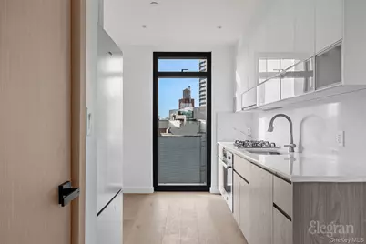 4262 Hunter Street #11A, Long Island City, NY 11101 - Photo 5