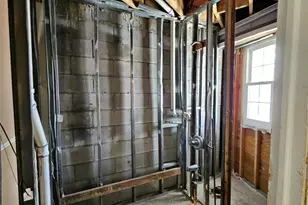 1754 Givan Ave, Bronx, NY 10469 - Photo 11