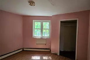 1754 Givan Ave, Bronx, NY 10469 - Photo 9