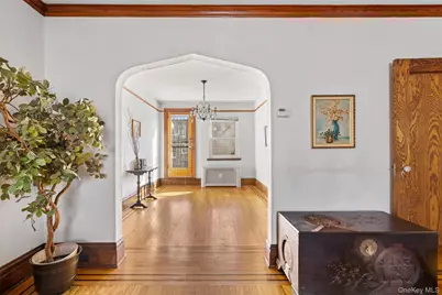 7709 82nd Street, Glendale, NY 11385 - Photo 7