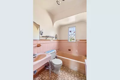 7709 82nd Street, Glendale, NY 11385 - Photo 13