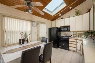 527 Willow St, West Hempstead, NY 11550 - Photo 7