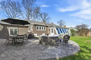 12 Sherman Rd, Glen Cove, NY 11542 - Photo 3