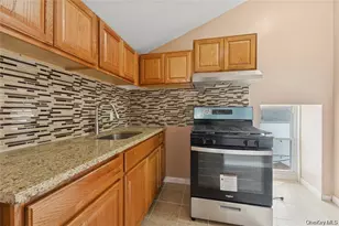 87-47 139th St, Jamaica, NY 11435 - Photo 9