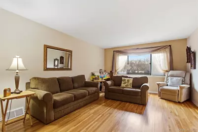 100 Gateway Road #192N, Yonkers, NY 10703 - Photo 3