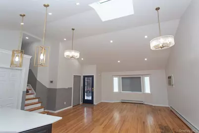 712 Barnes Avenue, Baldwin, NY 11510 - Photo 3