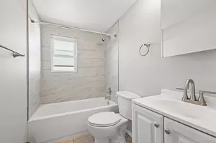 28 Candle Ln, Levittown, NY 11756 - Photo 13