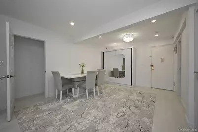 100-25 Queens Boulevard #7M, Forest Hills, NY 11375 - Photo 5